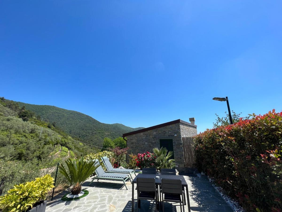 The Garden Villa Volastra Exterior photo